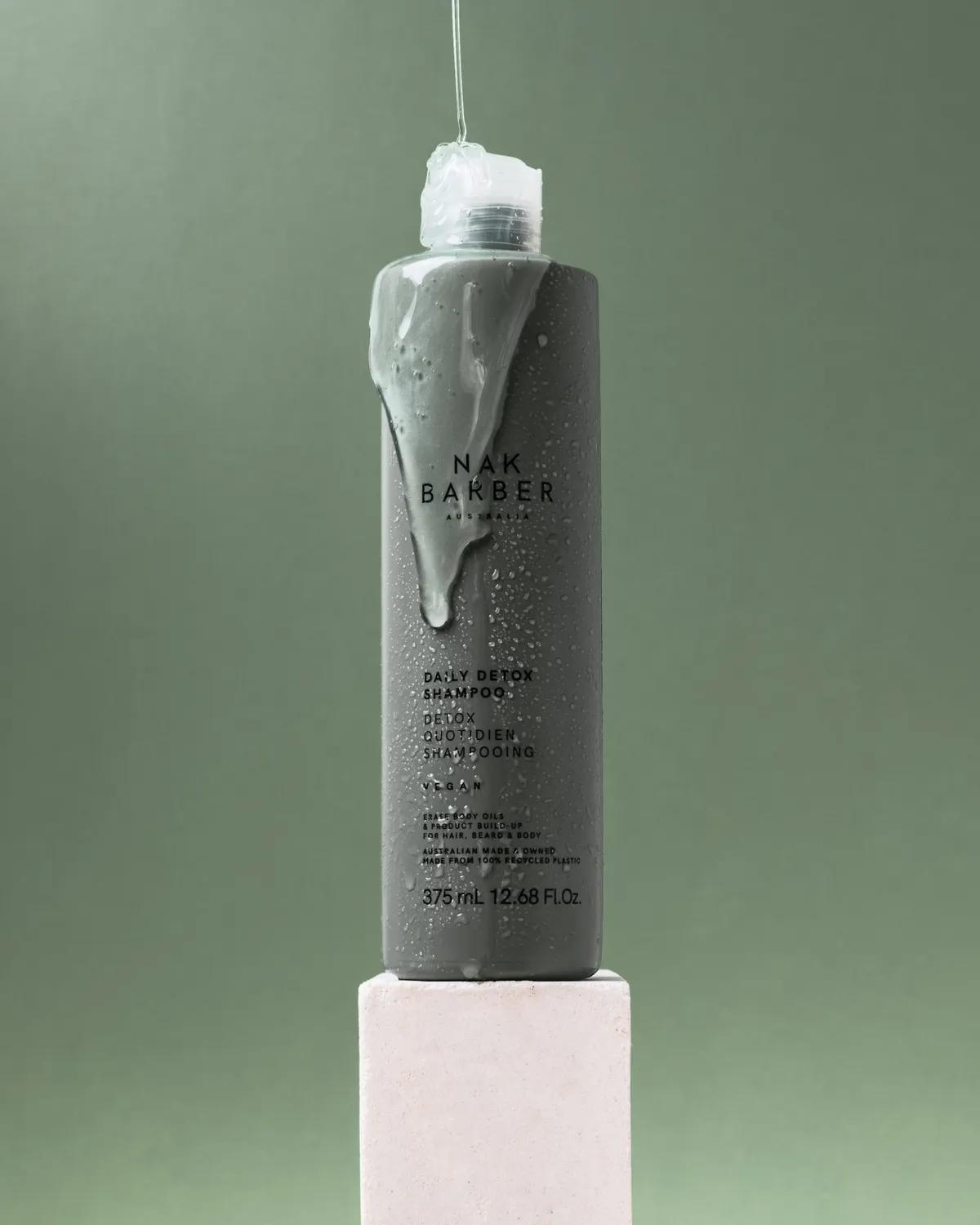 NAK Barber Daily Detox Shampoo fet hodebunn