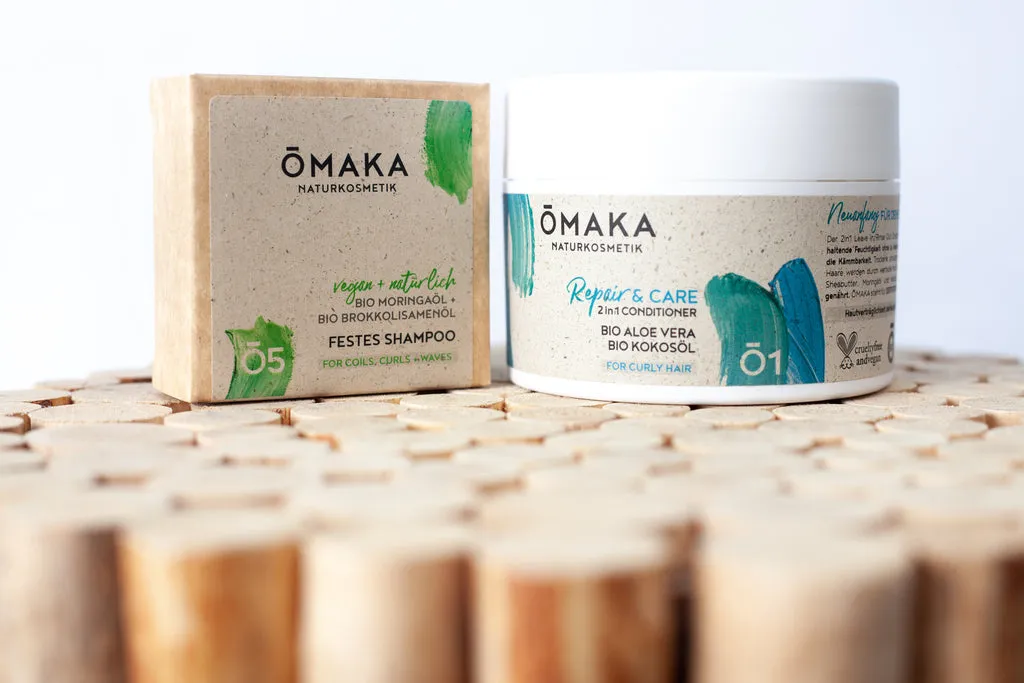ŌMAKA Essentials hårpleiesett fast sjampo og conditioner vegansk